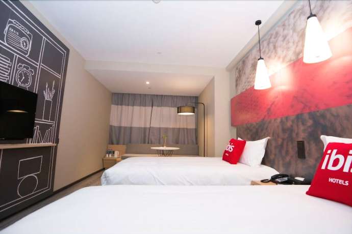 Imagen de la habitación del Hotel Ibis Luoyang Baolong Square. Foto 3