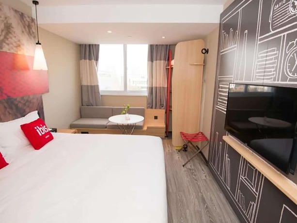 Imagen de la habitación del Hotel Ibis Luoyang Baolong Square. Foto 8