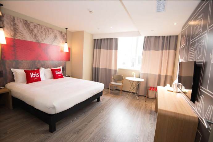 Imagen de la habitación del Hotel Ibis Luoyang Baolong Square. Foto 17