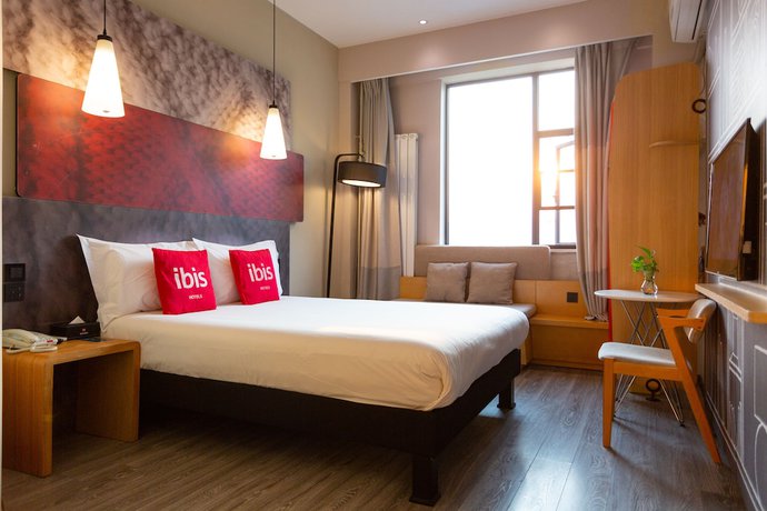Imagen de los interiores del Hotel Ibis Luoyang Train Station. Foto 18