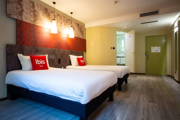 Imagen de la habitación del Hotel Ibis Luoyang Train Station. Foto 7