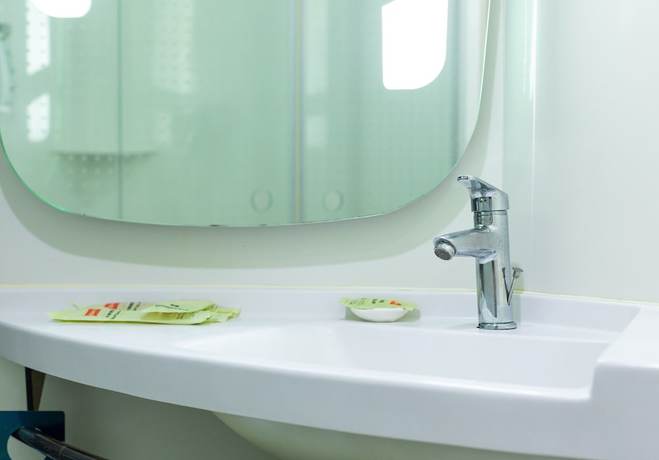 Imagen de los interiores del Hotel Ibis Luoyang Train Station. Foto 19