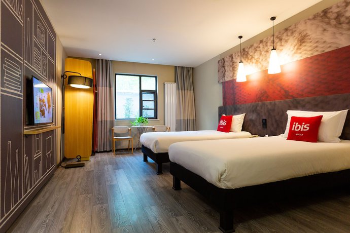 Imagen general del Hotel Ibis Luoyang Train Station. Foto 2