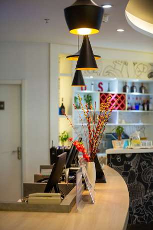 Imagen del bar/restaurante del Hotel Ibis Luoyang Train Station. Foto 4