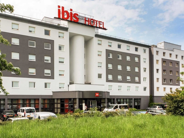 Imagen general del Hotel Ibis Luxembourg Aéroport. Foto 1