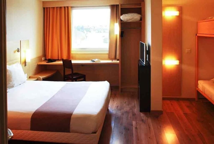 Imagen de la habitación del Hotel Ibis Luxembourg Aéroport. Foto 12