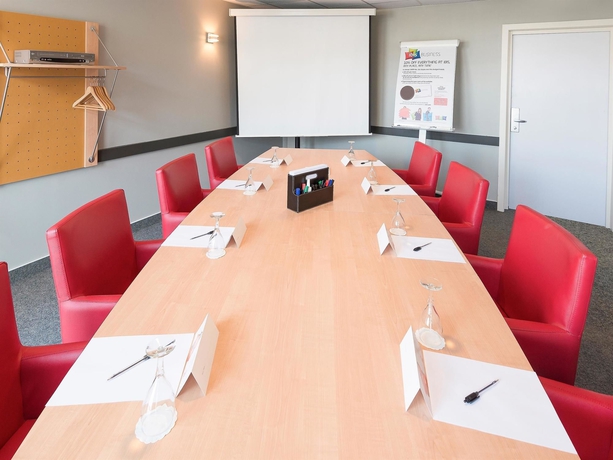 Imagen de los interiores del Hotel Ibis Luxembourg Sud. Foto 15