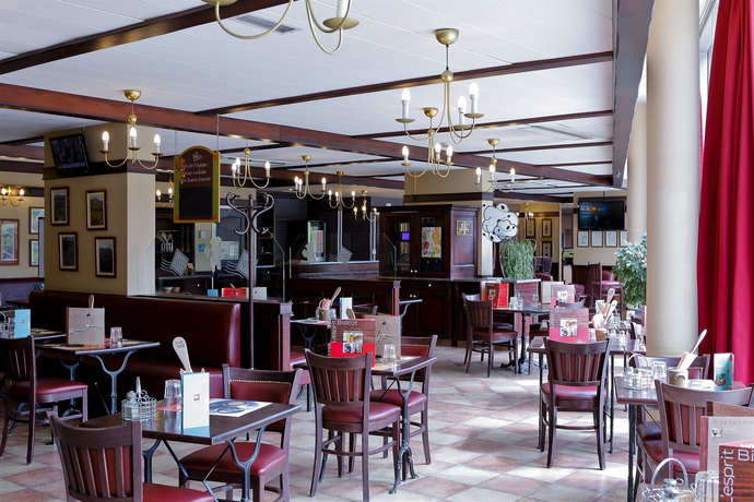 Imagen del bar/restaurante del Hotel Ibis Lyon Caluire Cité Internationale. Foto 6