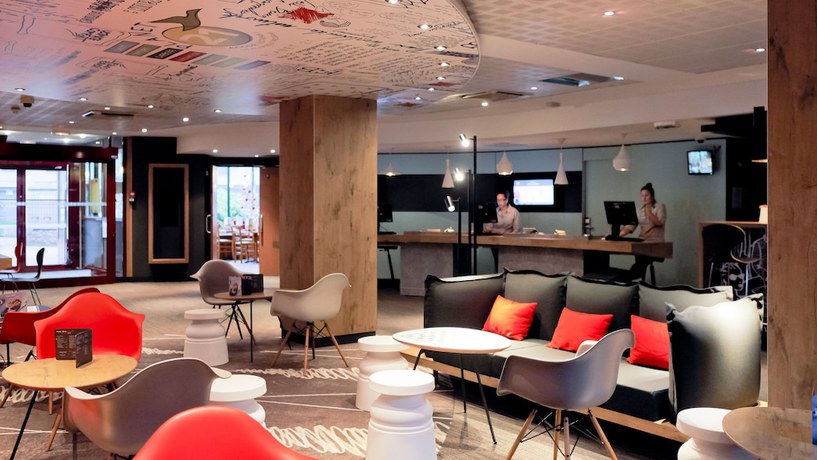 Imagen del bar/restaurante del Hotel Ibis Lyon Gare La Part Dieu. Foto 2