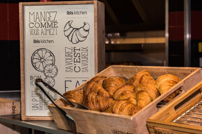 Imagen del bar/restaurante del Hotel Ibis Lyon Sud Chasse Sur Rhone. Foto 8