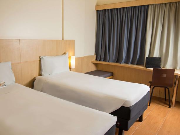 Imagen de la habitación del Hotel Ibis Maceio Pajucara. Foto 7