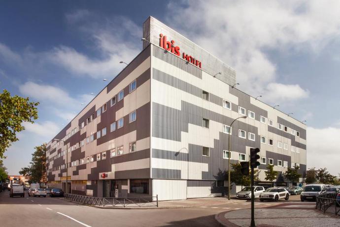 Imagen general del Hotel Ibis Madrid Aeropuerto Barajas. Foto 1