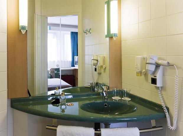 Imagen de la habitación del Hotel Ibis Madrid Fuenlabrada. Foto 10