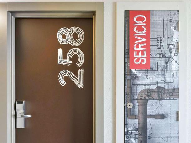 Imagen de los interiores del Hotel Ibis Madrid Getafe. Foto 13