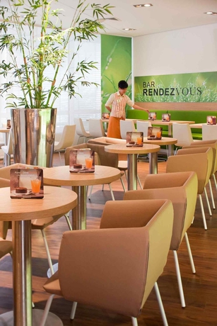 Imagen del bar/restaurante del Hotel Ibis Mainz City. Foto 6