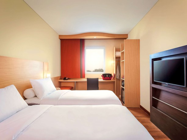 Imagen de la habitación del Hotel Ibis Makassar City Center. Foto 6
