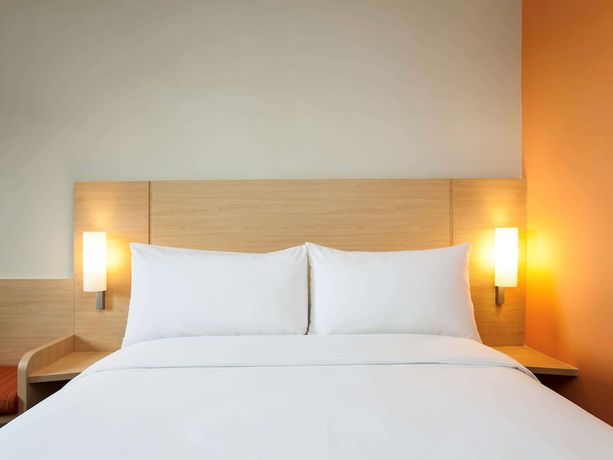Imagen de la habitación del Hotel Ibis Makassar City Center. Foto 7