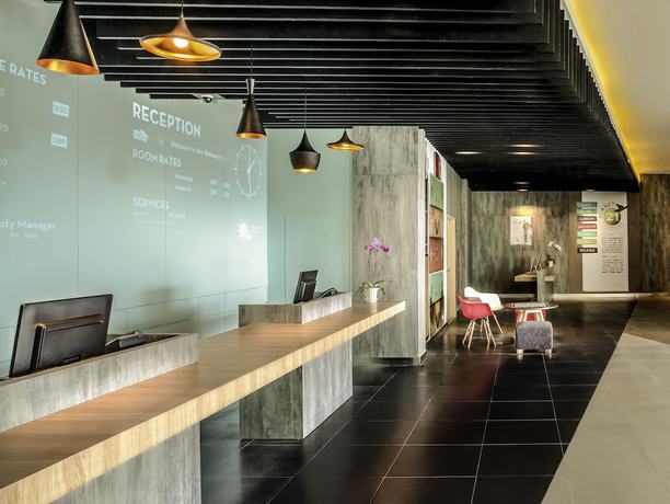 Imagen de los interiores del Hotel Ibis Makassar City Center. Foto 13