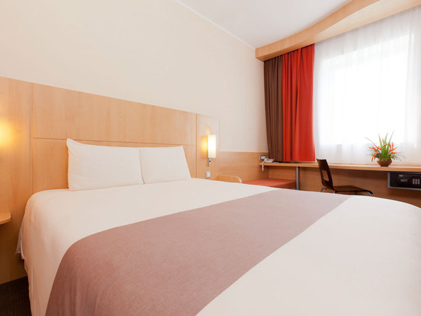 Imagen general del Hotel Ibis Malabo. Foto 4