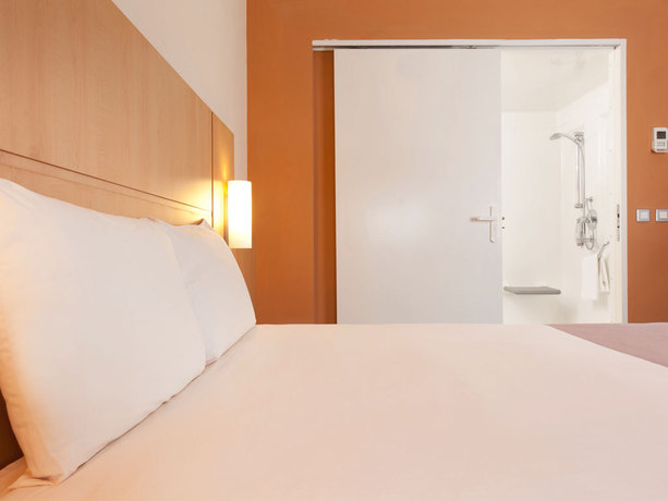 Imagen general del Hotel Ibis Malabo. Foto 7