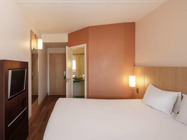 Imagen de la habitación del Hotel Ibis Malaga Centro Ciudad. Foto 8