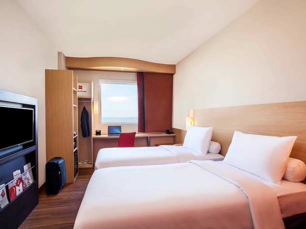 Imagen de la habitación del Hotel Ibis Manado City Center Boulevard. Foto 10