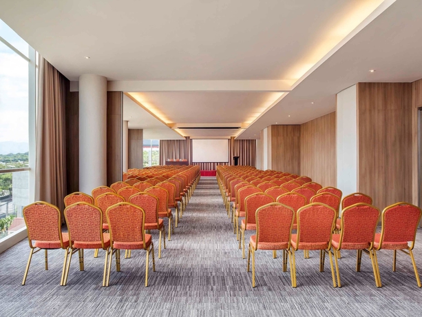 Imagen de los interiores del Hotel Ibis Manado City Center Boulevard. Foto 13
