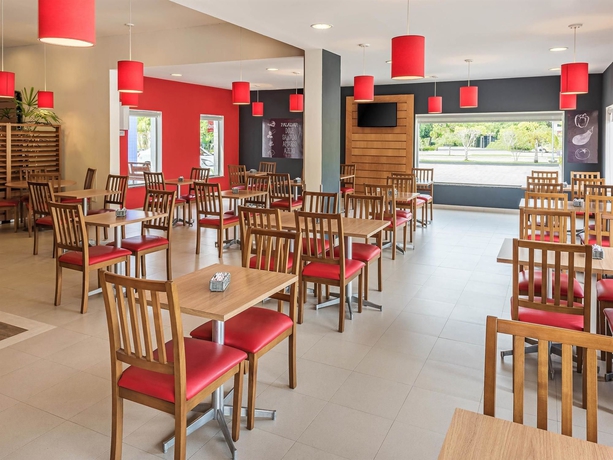 Imagen del bar/restaurante del Hotel Ibis Manaus Distrito Industrial. Foto 7