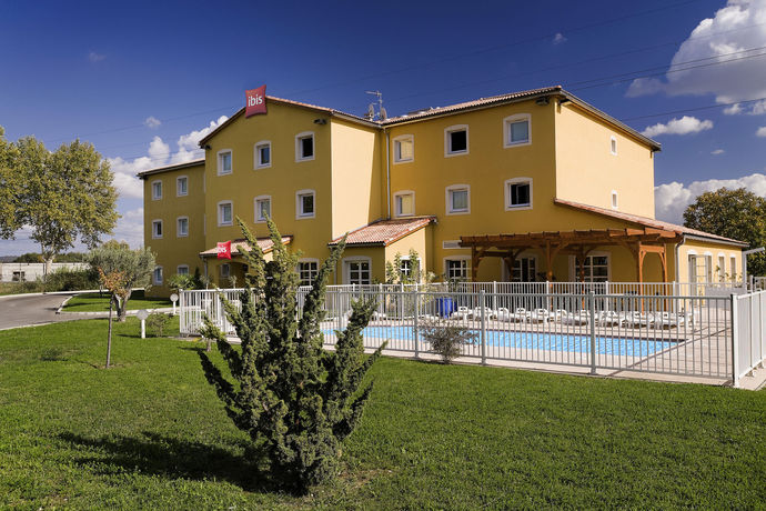 Imagen de los exteriores del Hotel Ibis Manosque Cadarache. Foto 14