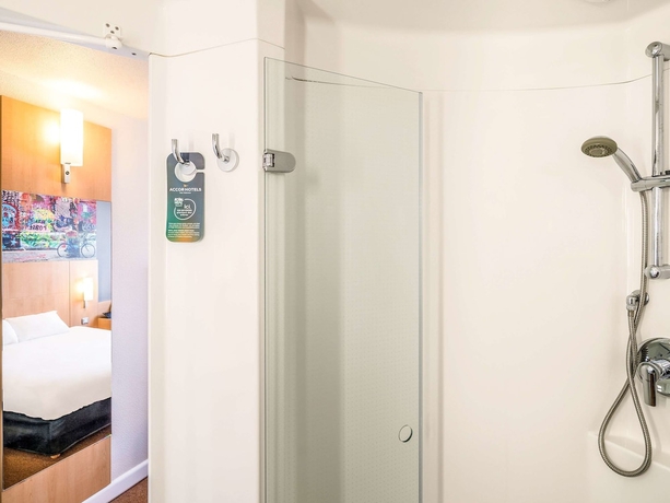 Imagen de la habitación del Hotel Ibis Marne La Vallée Val D'europe. Foto 17