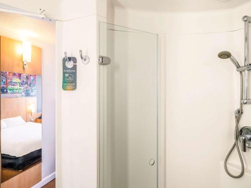 Imagen de la habitación del Hotel Ibis Marne La Vall&eacute;e Val D'europe. Foto 8