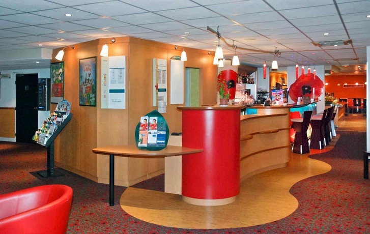 Imagen de los interiores del Hotel Ibis Marne La Vallee Emerainville. Foto 6