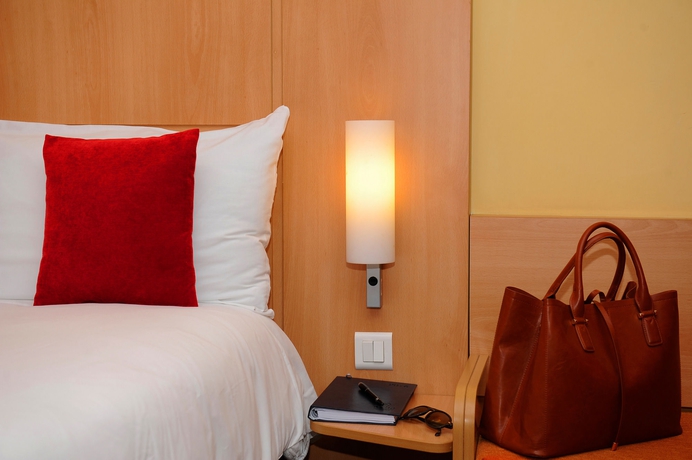 Imagen de la habitación del Hotel Ibis Marrakech Palmeraie. Foto 4
