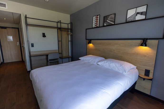 Imagen de la habitación del Hotel Ibis Marseille Marignane Technopole. Foto 6