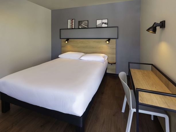 Imagen de la habitación del Hotel Ibis Marseille Marignane Technopole. Foto 17