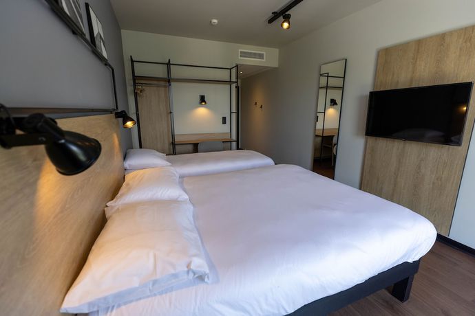 Imagen de la habitación del Hotel Ibis Marseille Marignane Technopole. Foto 18