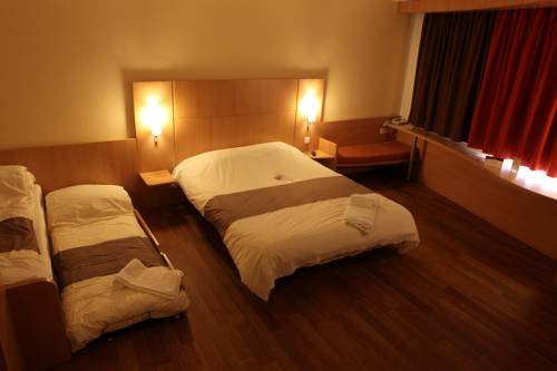 Imagen de la habitación del Hotel Ibis Martigues. Foto 9