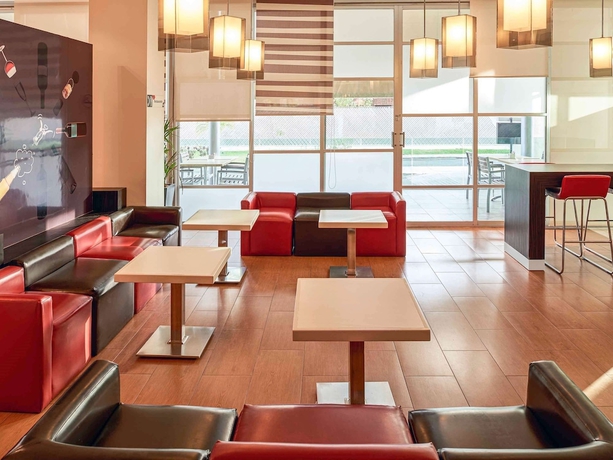 Imagen de los interiores del Hotel Ibis Merida. Foto 18