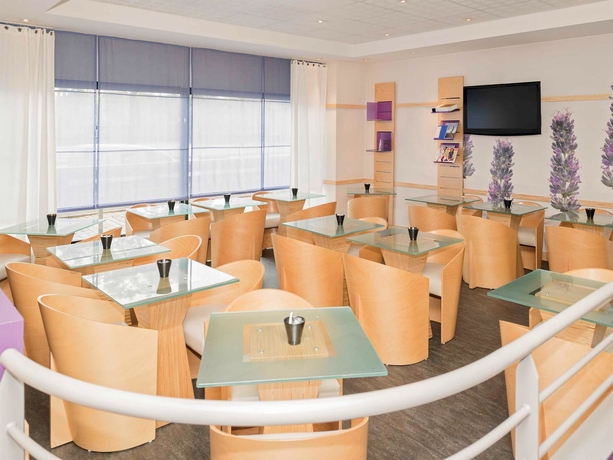 Imagen del bar/restaurante del Hotel Ibis Metz Centre Gare. Foto 7