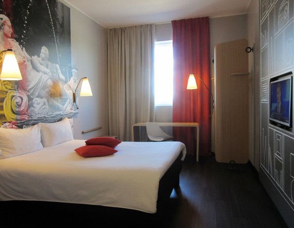 Imagen de la habitación del Hotel Ibis Milano Fiera. Foto 12