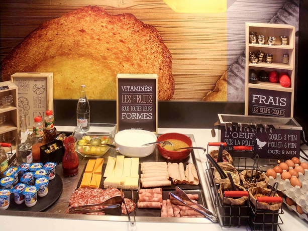 Imagen del bar/restaurante del Hotel Ibis Montargis. Foto 4