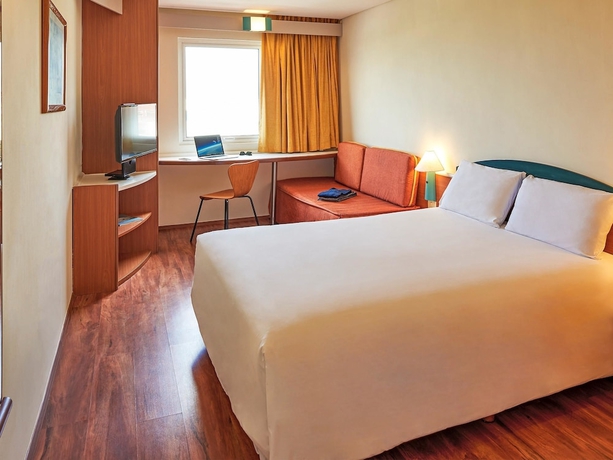 Imagen de la habitación del Hotel Ibis Monterrey Aeropuerto. Foto 7