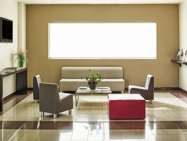 Imagen general del Hotel Ibis Monterrey Valle. Foto 3