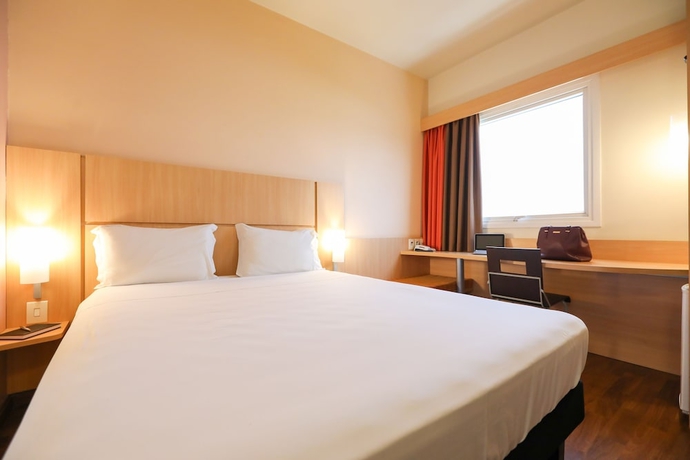 Imagen de la habitación del Hotel Ibis Montes Claros Shopping. Foto 17
