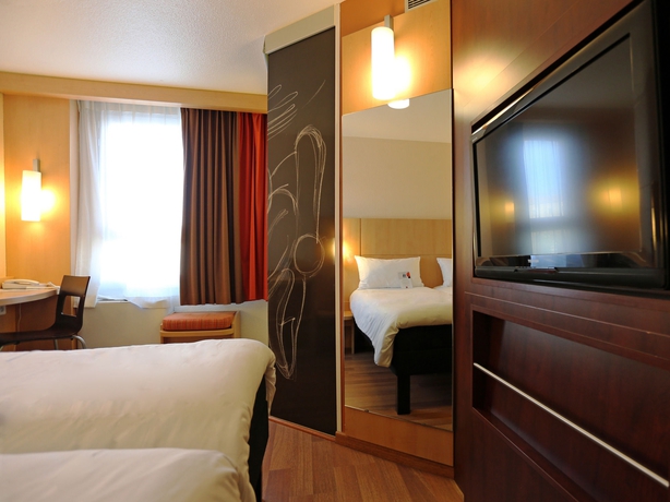 Imagen de la habitación del Hotel Ibis Montpellier Centre Polygone. Foto 8