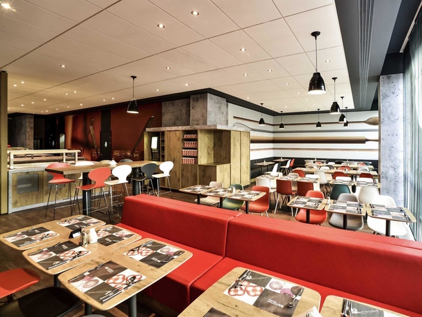 Imagen del bar/restaurante del Hotel Ibis Moscow Dynamo. Foto 7