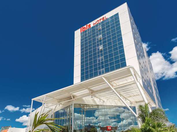 Imagen de los exteriores del Hotel Ibis Mossor&oacute;. Foto 5