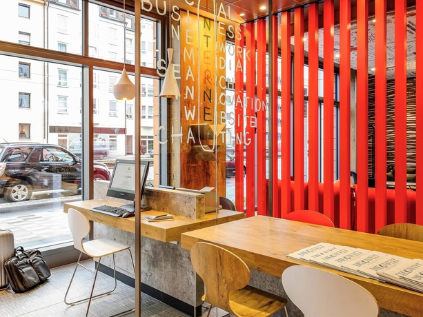 Imagen del bar/restaurante del Hotel Ibis Muenchen City Arnulfpark. Foto 3