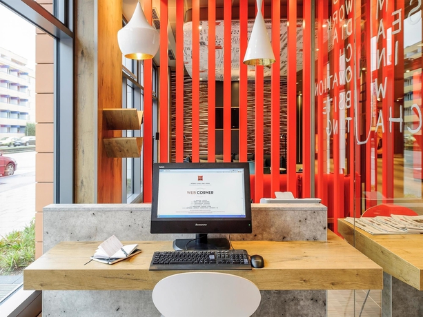 Imagen de los interiores del Hotel Ibis Muenchen City Arnulfpark. Foto 15