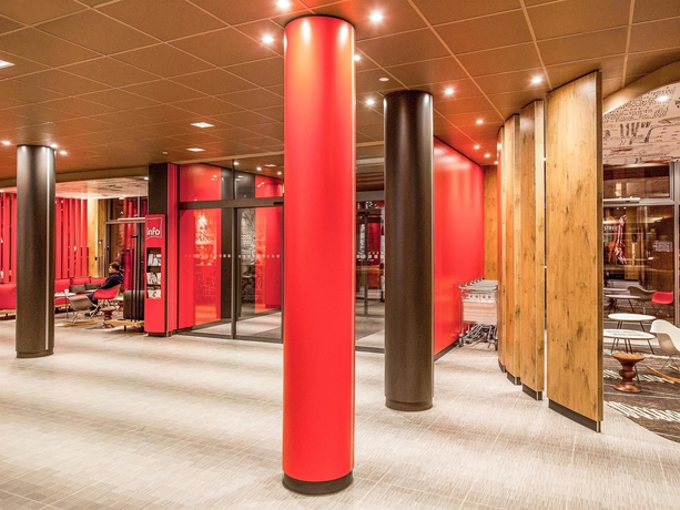 Imagen de los interiores del Hotel Ibis Muenchen City Arnulfpark. Foto 16